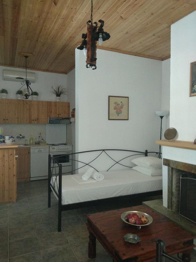 Kesi Holiday Home Potistika Bagian luar foto