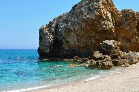 Kesi Holiday Home Potistika Bagian luar foto